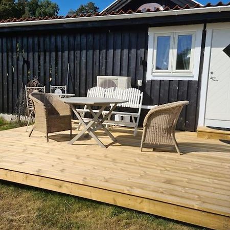 Foertjusande Gaesthus Med Parkering Fjällbacka المظهر الخارجي الصورة
